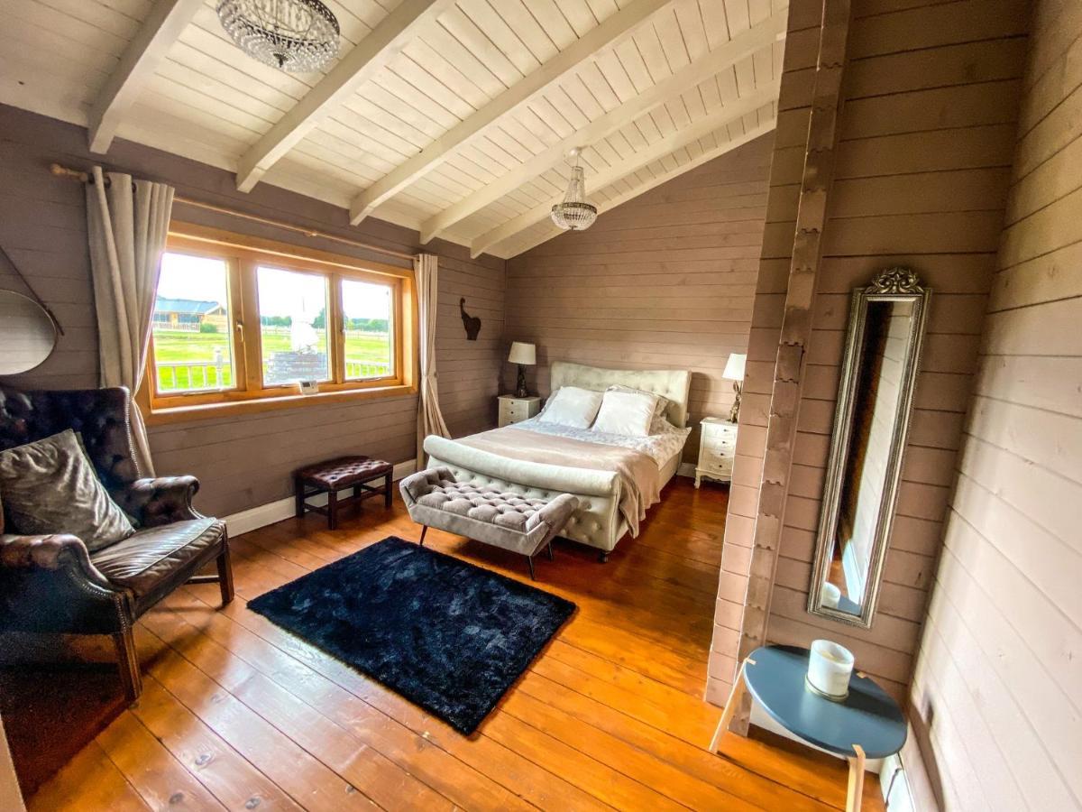 Beautiful 3-Bed Luxury Private Lodge In York Zewnętrze zdjęcie